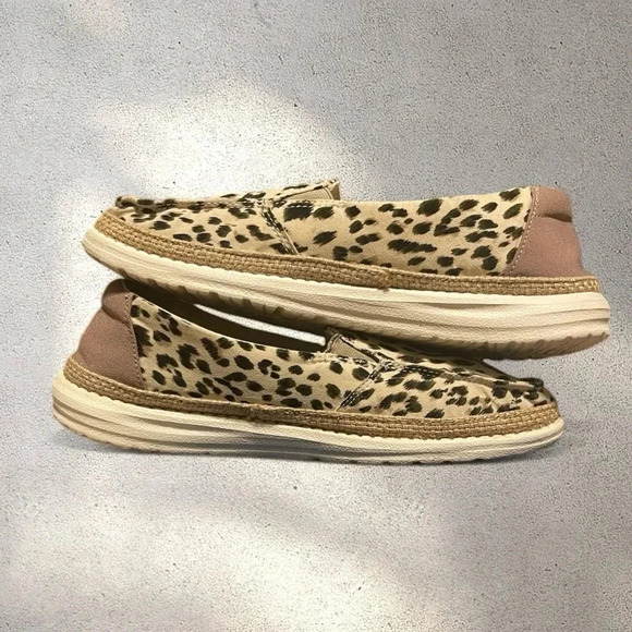 Hey Dude Lena Shoes Leopard Animal Print US 9 Slip On Casual Flats - Picture 8 of 11